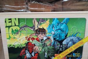 Constanta: Marfuri susceptibile de contrafacere, retinute de inspectorii vamali  (galerie foto)