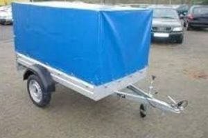 Autoturism cu număr expirat şi remorcă cu număr fals. Aşa s-a prezentat pe drumuri un bărbat din Săliştea Deal, prinşi de poliţişti în urma unei acţiuni rutiere