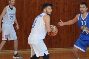 Start echilibrat, al patrulea eşec, din patru