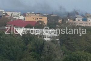 Incendiu pe strada Traian din Constanta. Intervin pompierii