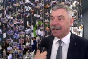 EXCLUSIV. Instanţa anulează un document al CJ Covasna cu antet în limba maghiară şi engleză