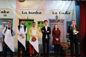 Premiera spectacolului „Take, Ianke şi Cadîr”,  la Luduş