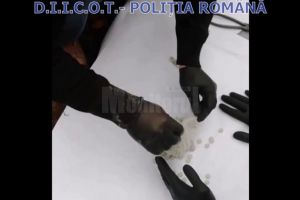 Planul diabolic al unor dealeri de droguri: voiau să îi dea steroizi în loc de ecstasy unui ...