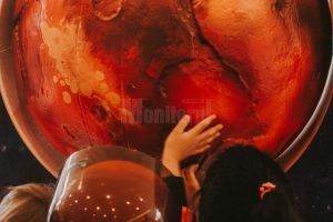 Expoziţia interactivă pentru copii „First Kids on Mars”, la Iulius Mall Suceava