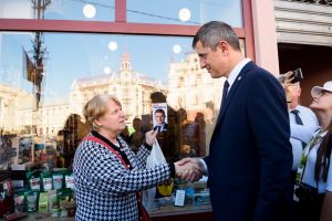 Viitorul nostru nu poate fi diferit dacă facem mereu aceleaşi alegeri