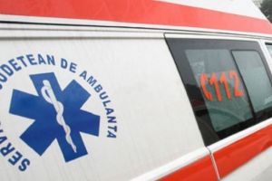 Accident in Ploiesti, pe strada Postei. Un autobuz si un autoturism implicate