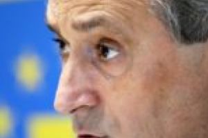 Ministrul de Interne, Marcel Vela declară, de azi război infractorilor şi interlopilor