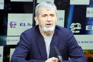 Becali vrea un jucător de la FC Botoşani, Iftime nu îl dă: Nu vreau să mă păcălesc ca la Moruţan, care joacă la FCSB ca boxerii!