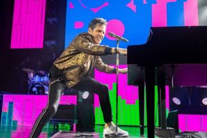 Ofertă 1+1 la concertul susţinut de Ștefan Bănică la botoşani