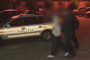 Judecat pentru furt de telefoane