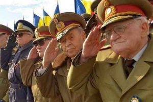 Vârsta de pensionare la magistraţi, poliţişti şi militari ar trebui să CREASCĂ, iar PENSIILE SPECIALE ar trebui plafonate, opiniile liderilor unui partid politic