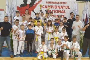 Medalii pentru orasul Ovidiu la Campionatul National de Ashihara Karate