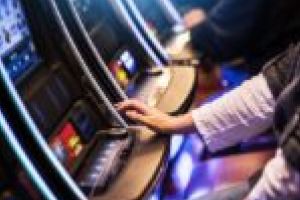 Invitaţie la protest! Acţiune civică împotriva sălilor de jocuri de noroc