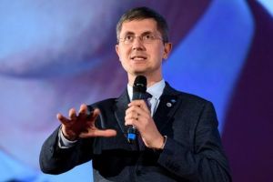 (P): Dan Barna vrea să fie un preşedinte implicat