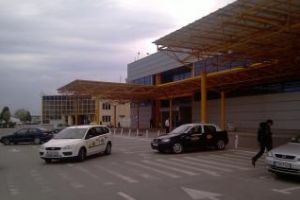 Razie la taximetriştii din Aeroporturi. Nici cei de la Cluj nu au scăpat
