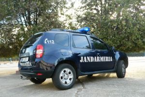 Autoturism cu numere de inmatriculare false, depistat de jandarmii constanteni