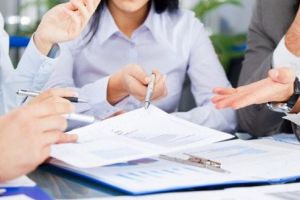 VIDEO – Cifra de afaceri realizată în domeniul serviciilor la Braşov, în anul 2018, în creştere