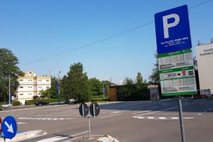 Parcarea in statiunea Mamaia nu se plateste in extrasezon (galerie foto)