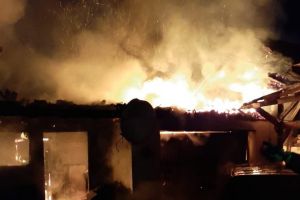 Incendiu pe strada Orzului din Sibiu – A luat foc o baracă