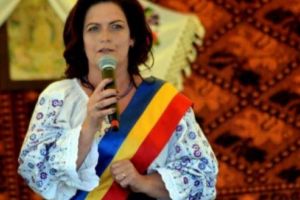 Mariana Vlad (primar PSD de Băla): ”Pentru a scăpa de ură şi dezbinare, îi chem pe toţi să votăm împreună Viorica Dăncilă”
