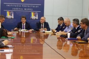 Videoconferinţă pe tema alegerilor. Cum decurg pregătirile în Mureş