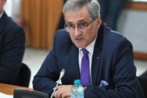 Ministrul Marcel Vela – videoconferinţă cu prefecţii: Vă garantez că MAI va fi depolitizat; vă dezleg de orice promisiune faţă de politicieni