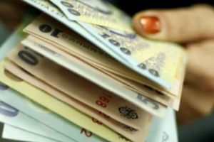 Anul 2020 începe cu veşti bune: Premierul Ludovic Orban a anunţat că salariul minim brut va creşte „cu siguranţă” de la 1 ianuarie