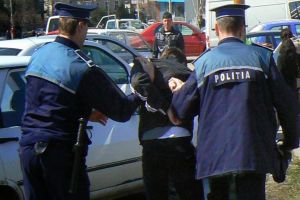 Ieşean, care fura din locuinţe în mai multe judeţe, prins la Galaţi