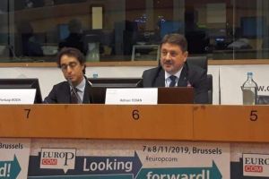 Adrian Teban la conferinţa Europcom de la Bruxelles: „Cetăţenii trebuie să ştie care este impactul fondurilor europene asupra vieţii lor de zi cu zi”