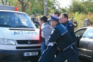 Urmărire ca în filme! Un şofer ucrainean a refuzat să oprească la semnalele Poliţiei