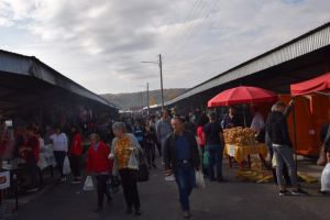 Sute de dâmboviţeni, prezenţi la Târgul anul de Mihai şi Gavril de la Voineşti