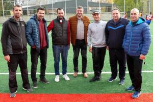 La Fălticeni s-a inaugurat un nou teren de sport multifuncţional cu gazon sintetic şi nocturnă