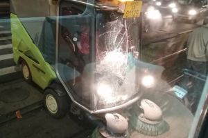 Accident BIZAR în centrul Aradului. Lovit de un Imperio