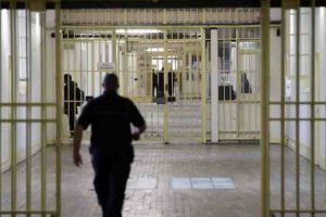 Vot la penitenciarul Mioveni!