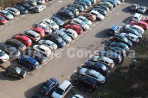 Parlamentul European: Autoturismele fabricate in UE trebuie prevazute obligatoriu cu functii de siguranta