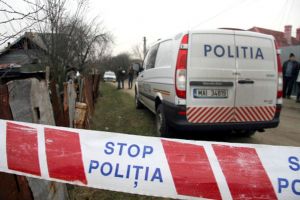 Bebeluş găsit MORT la sediul unei firme din Topoloveni