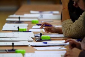 Alegeri Prezidenţiale 2019 – Vrancea VOTEAZĂ! Peste 2.000 de votanţi în primele minute de la deschiderea secţiilor