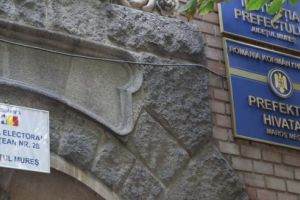 12 persoane, în componenţa BEJ Mureş