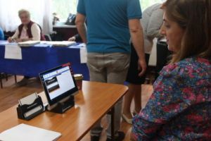 Info legislativ: Persoanele care pot asista la operaţiunile electorale