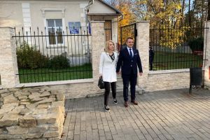 Politicieni la vot. ”România trebuie să îsi urmeze parcursul pro-european”