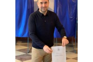Călin Buzgău (preşedinte Pro România Mureş), vot în data de 10, la ora 10, ”pentru un om de 10”