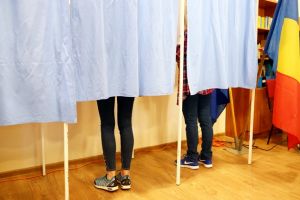 BEJ a cerut mai multe cabine de vot în secţiile de votare din Timişoara