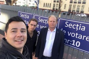 FOTO – Preşedintele ALDE Sibiu: „Doar votul nostru ar putea aduce schimbarea”