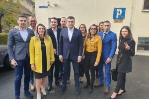 Sergiu Bîlcea a votat alături de tineri