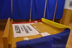 Turiştii votează cu spor. Prezenţă de 160% la secţia din Băile Felix, s-au trimis încă 500 de buletine de vot