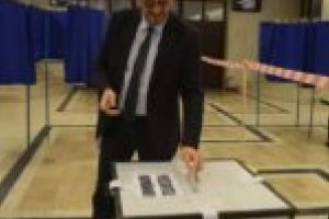 Prefectul Matei Lupu a votat astăzi împotriva urii dintre români