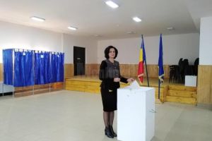 Angelica Fădor a votat pentru o ţară în care fiecare român să se simtă protejat şi demn