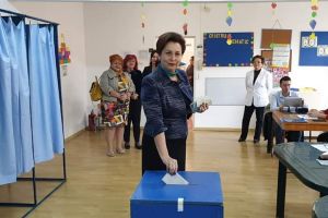 #PREZIDENȚIALE2019: Carmen Holban: “Am votat candidatul pe care îl iubesc şi care să mă reprezinte”