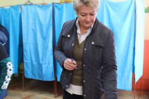 Pacienţii de la Spitalul din Târnăveni aşteaptă turul II