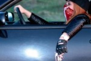 Cu pistol si fara permis de conducere, asa se circula pe soselele din Braila